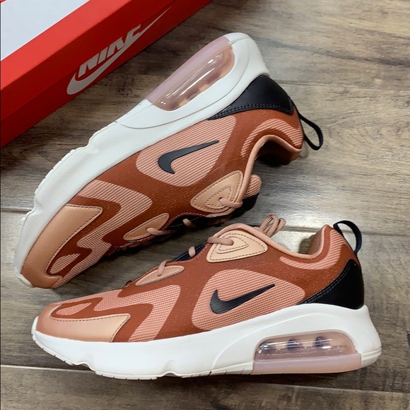 W AIR MAX 200 running shoes - Picture 9 of 16